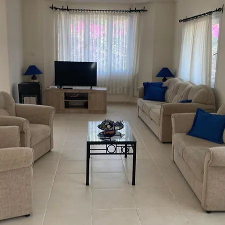 Karaoglanoglu Villa Agia Varvara
