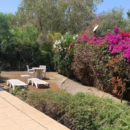 Karaoglanoglu Villa Agia Varvara